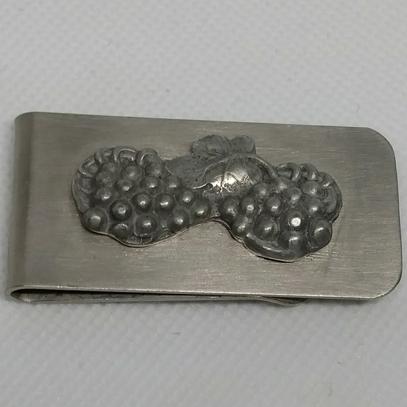 Money clip with pewter grapes - Picture 1 of 6